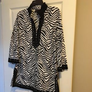 Wore only once- DANA BUCHMAN L tunic